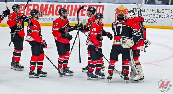 «Металлург» выиграл 6-й домашний матч подряд 