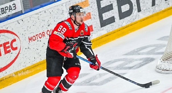 Сергей Теряев — лучший снайпер-защитник сезона 