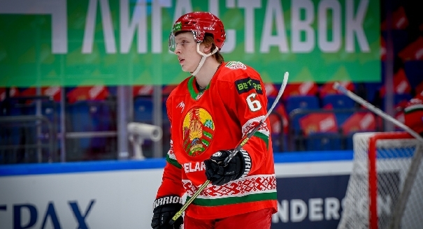 Павел Воронов сыграл против сборной Казахстана